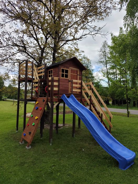 Domki dla dzieci, Place zabaw