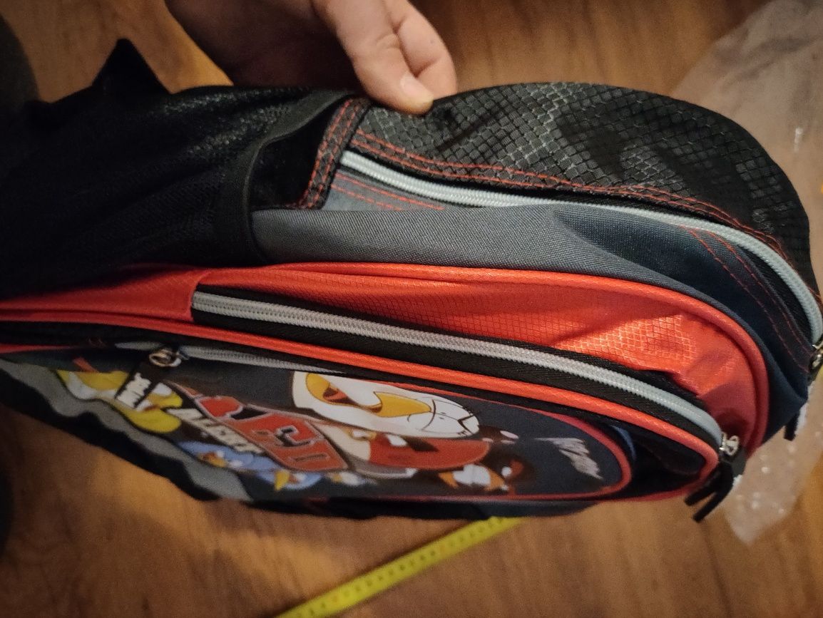 Nowy  duży licencjonowany plecak tornister szkolny Angry Birds