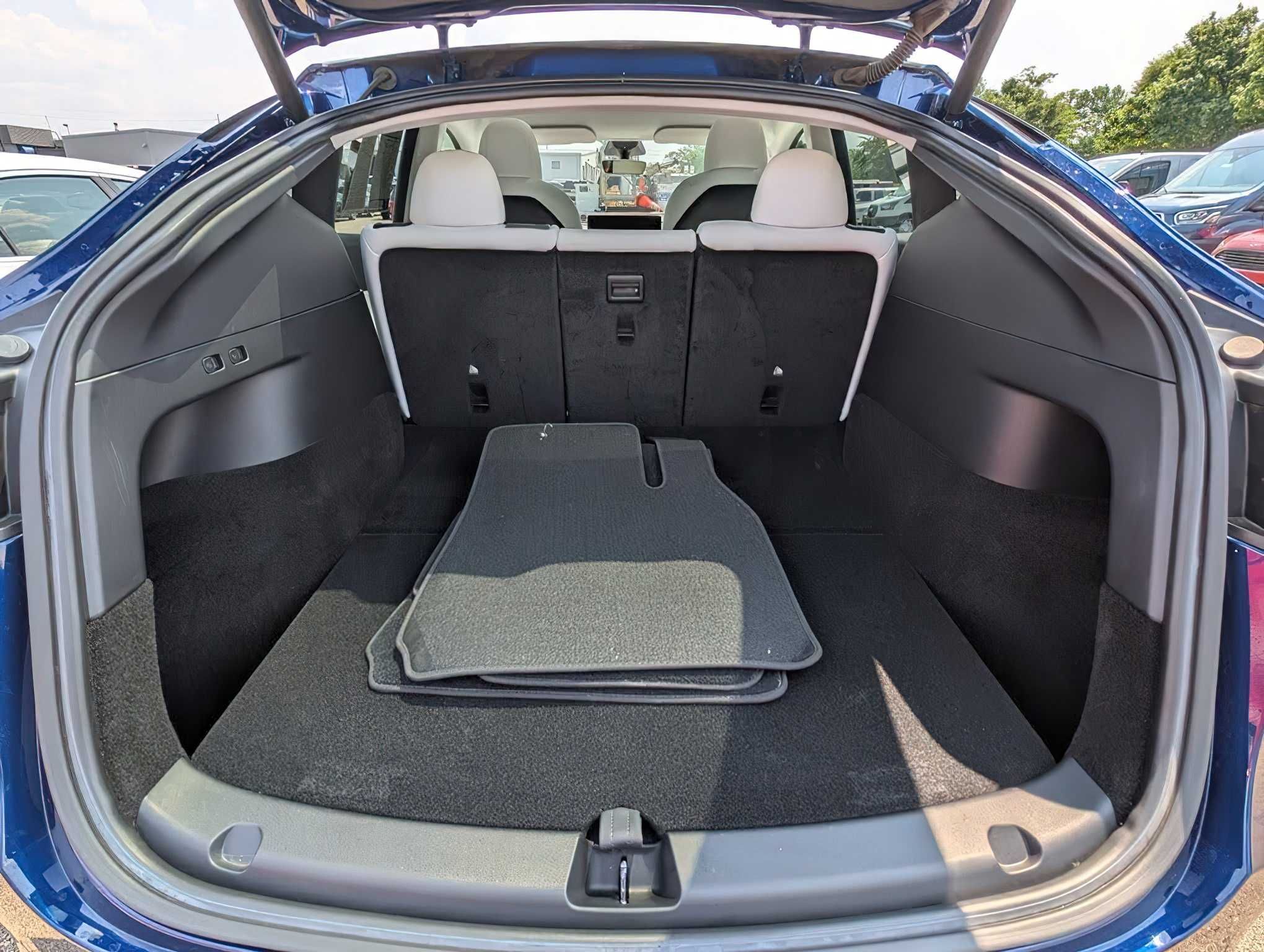 Tesla Model Y Long range  2022