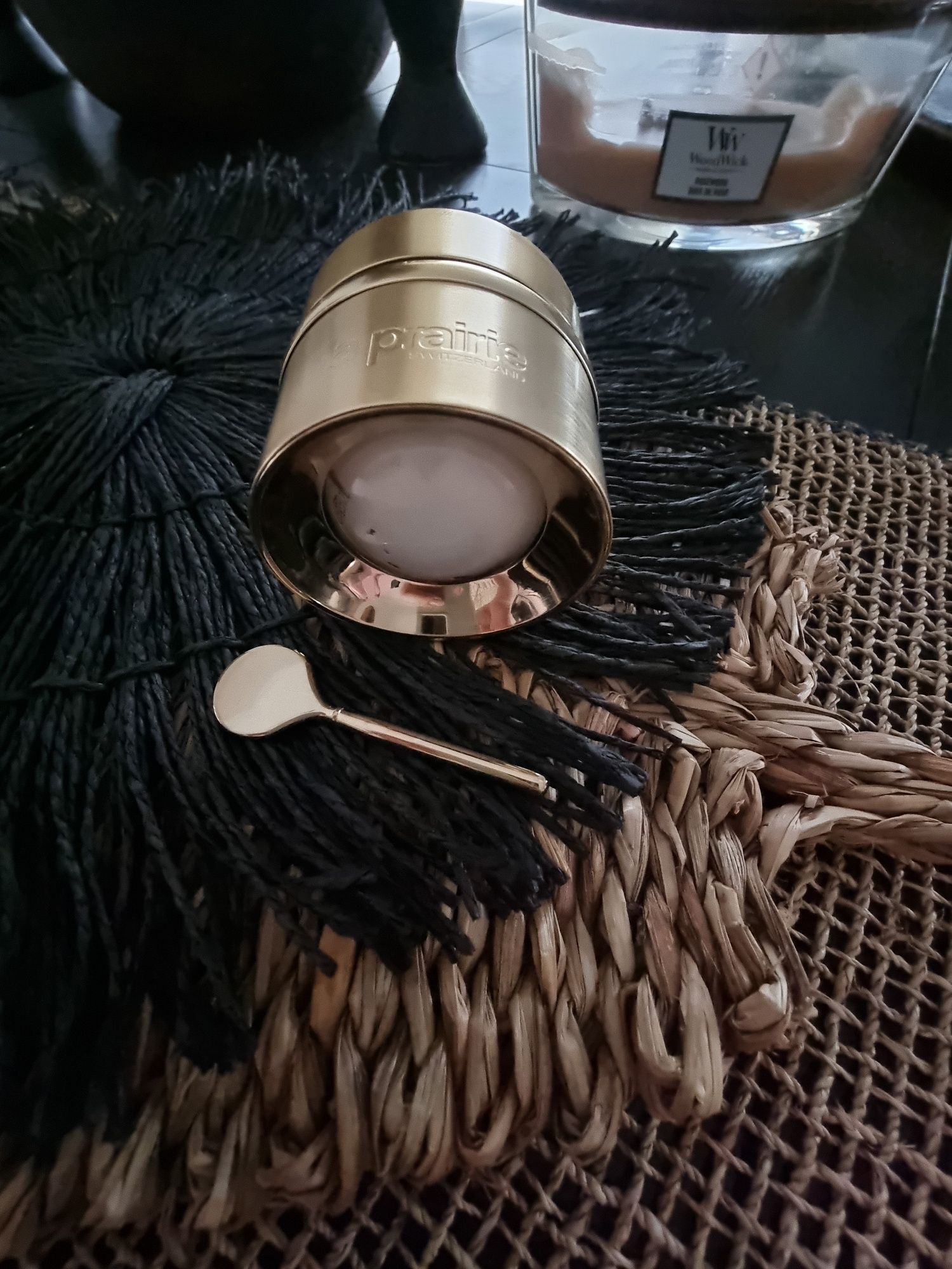 Krem pod oczy La Prairie  Gold