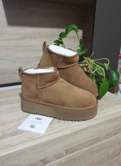 UGG_Classic_Ultra_Mini_Platformie_R.37