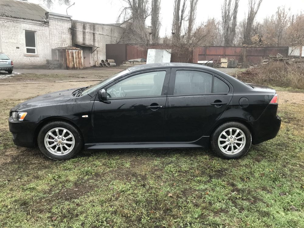 2012 Mitsubishi X Lancer SE