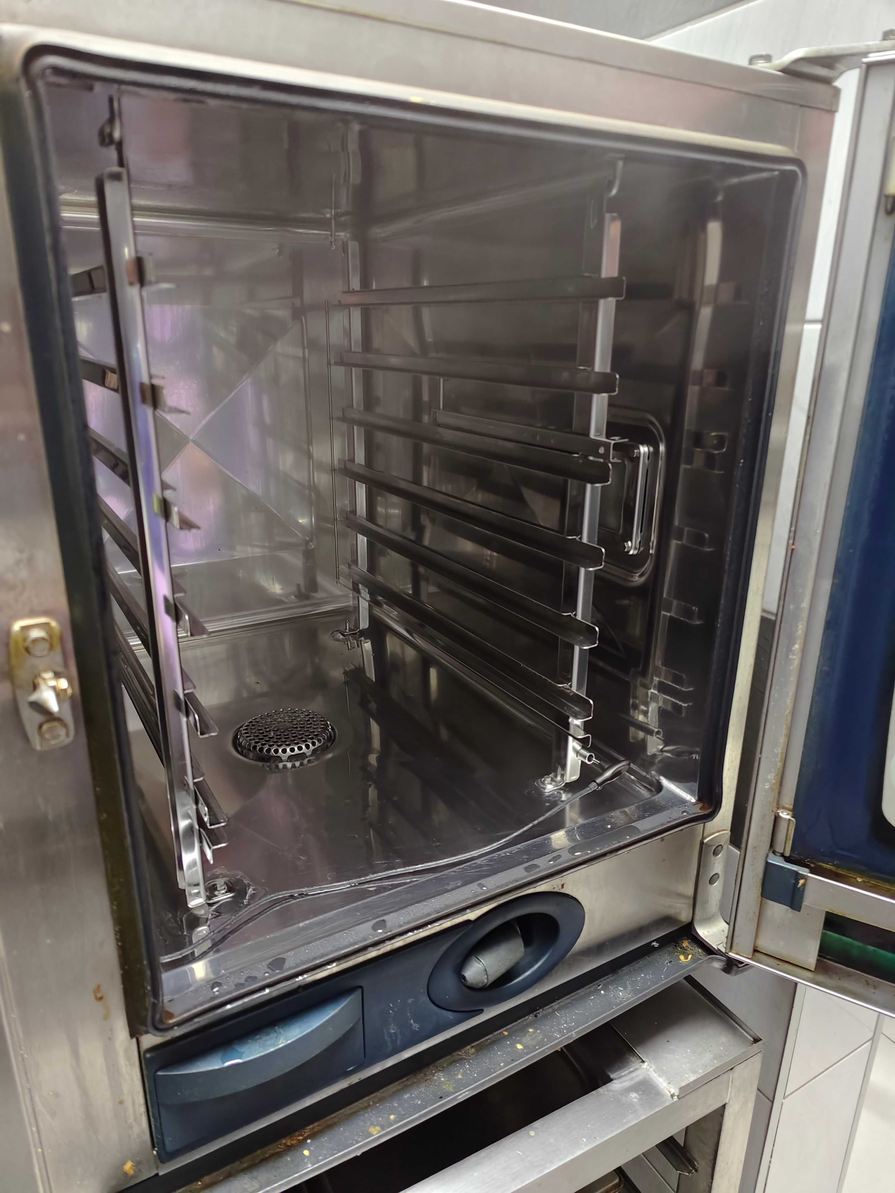 Piec konwekcyjno parowy Rational  SCC 61