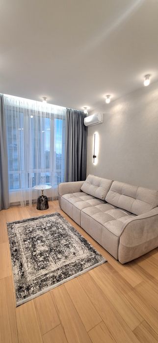 Центр . ЖК Ярославів Град . Генератор . Паркінг . Золоті Ворота