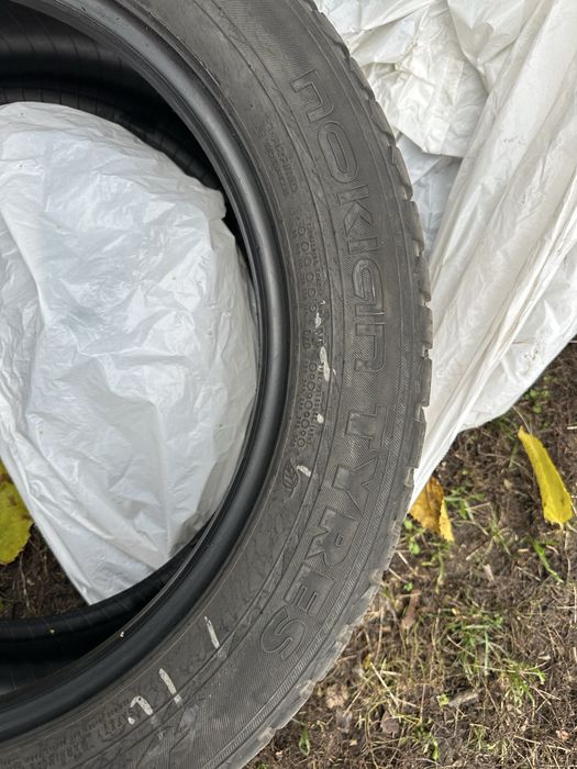 215/55/18 suv nokian