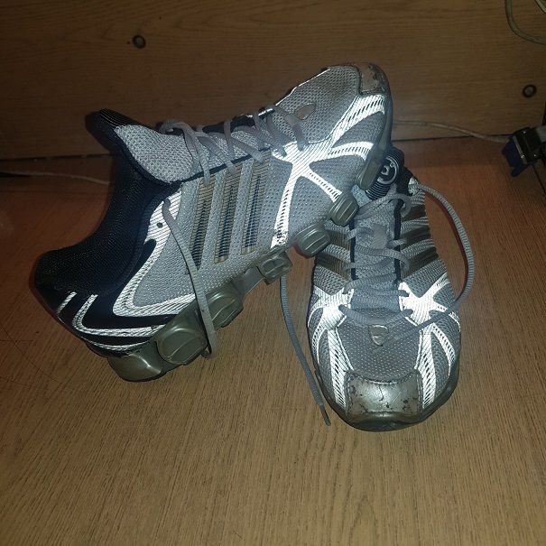 Buty Adidas R41 SNEAKERS