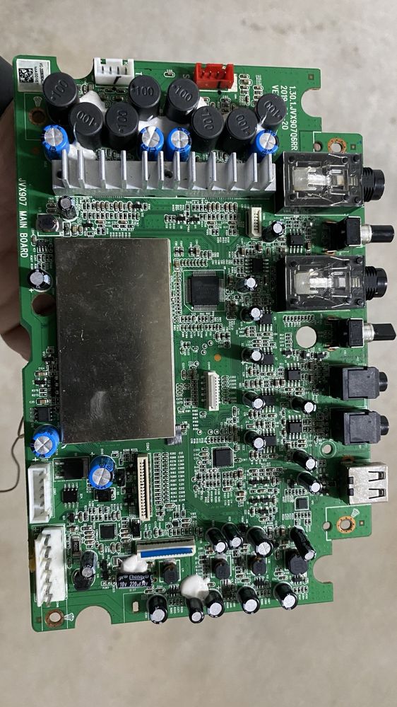 Placa JBL partybox 100