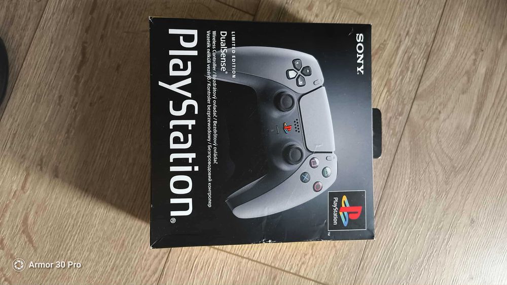 PS5 DualSense 30th Anniversary Edition – nowy, limitowana edycja