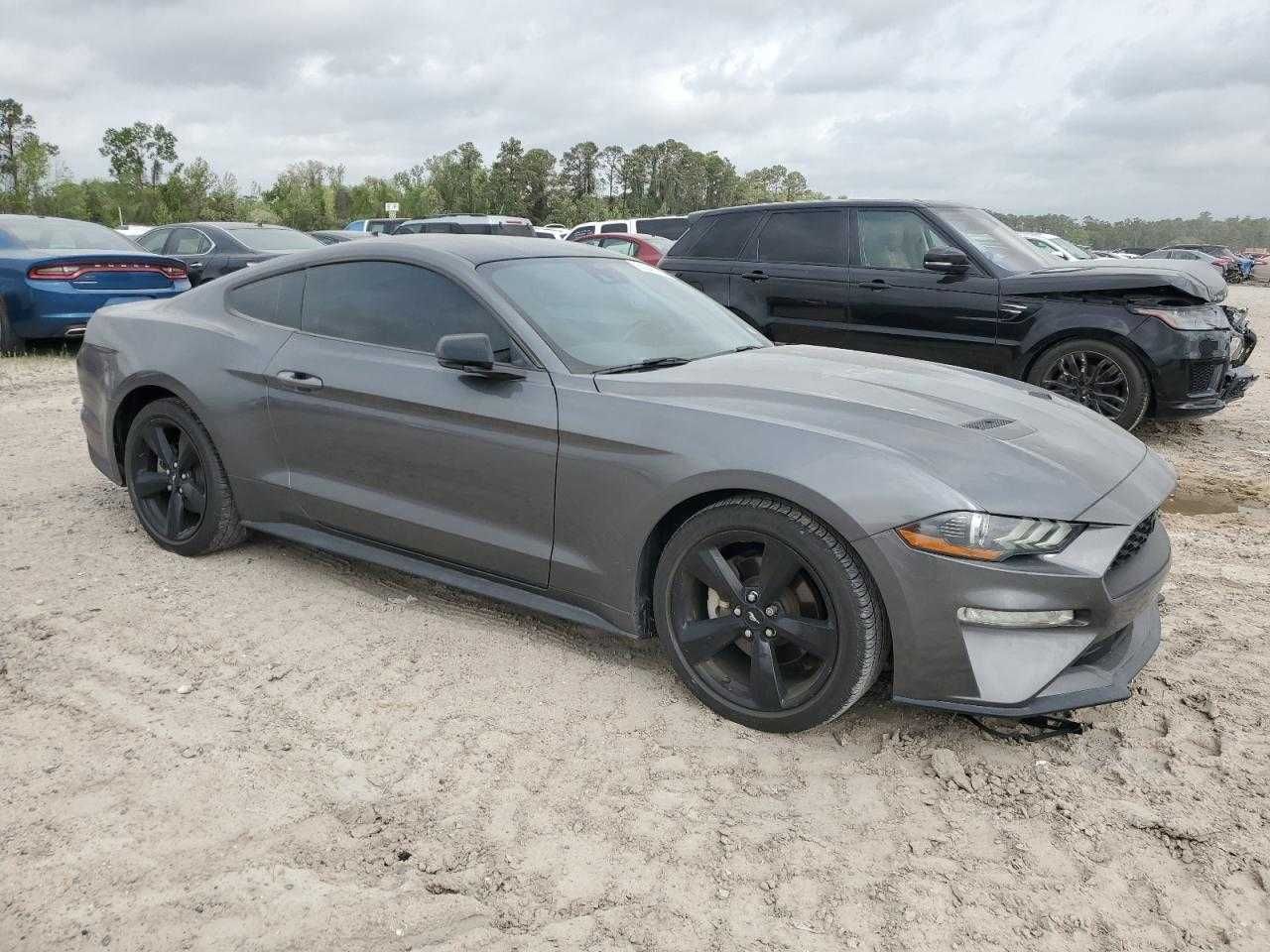 2021 FORD Mustang