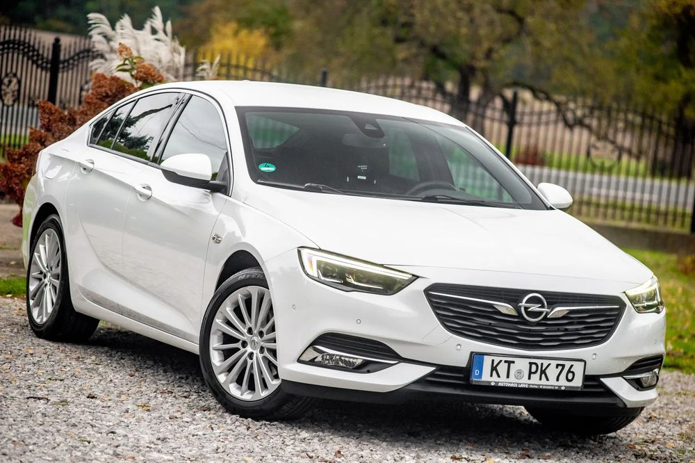 Opel Insignia 1.5 Turbo Benzyna 165Km** 2017r** Niski przebieg** 1 właściciel**