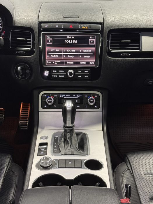 Продам Volkswagen Touareg 3.6 FSI V6 2017