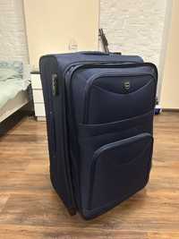 Продам большой новый чемодан