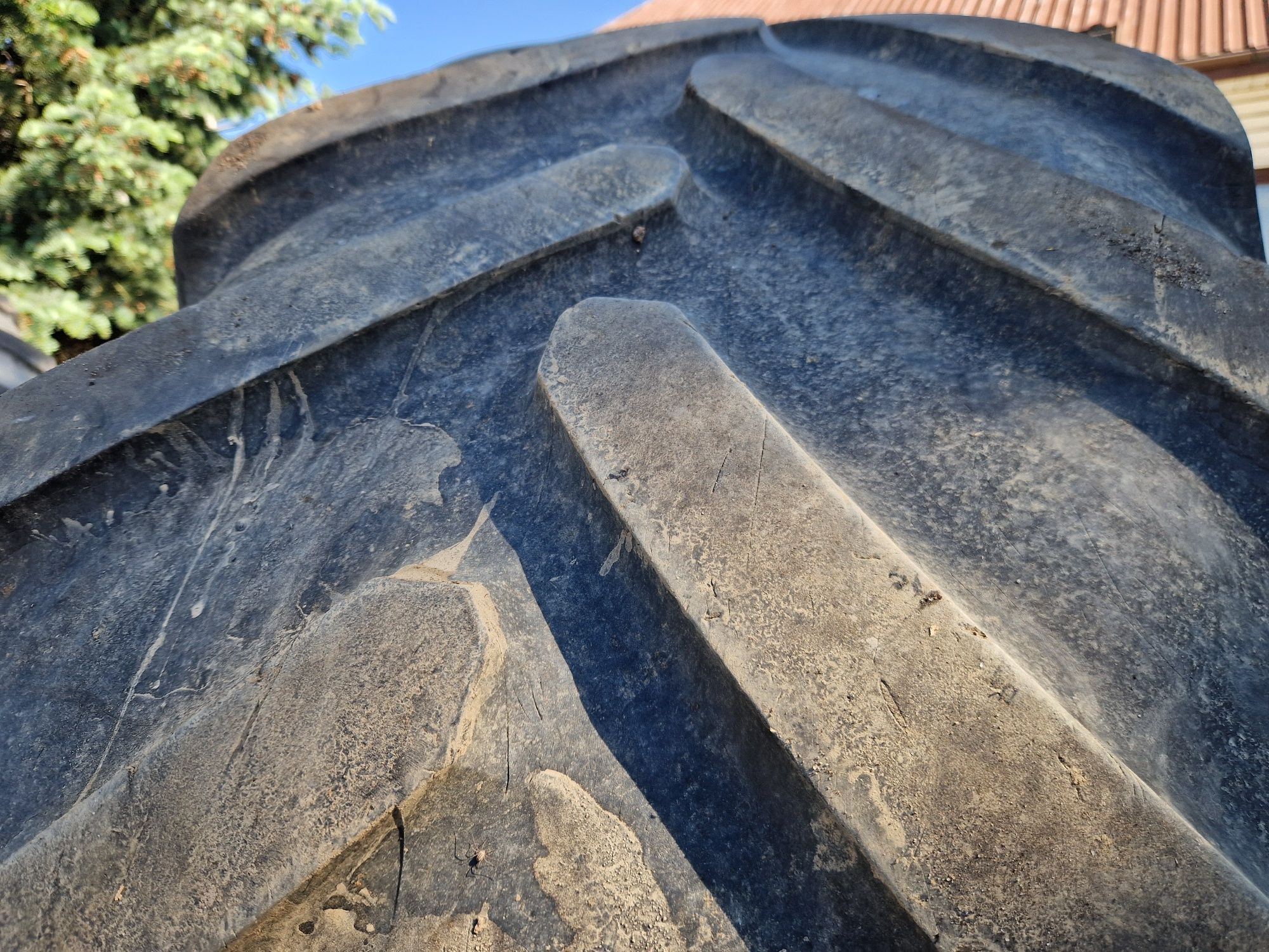 Opona 650/85r38 Michelin Machxbib