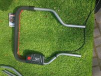 Rączka z przyciskiem Kosiarka akumulatorowa Einhell 38 cm ge-hm 18/38