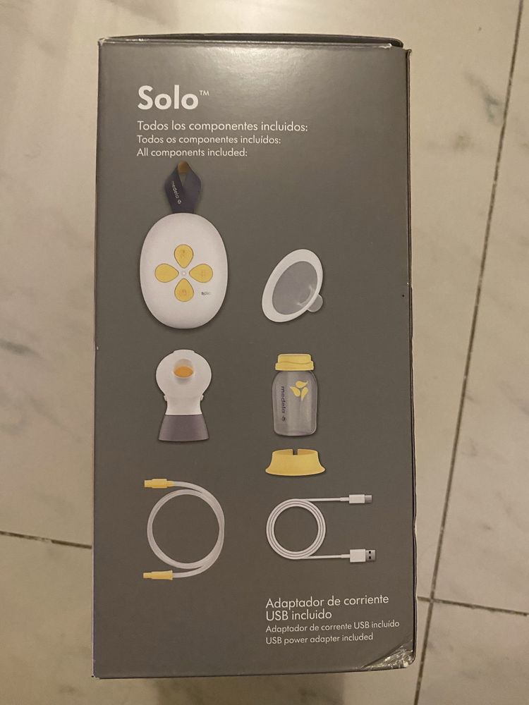 Bomba extratora de leite Medela Solo com acessorios extra