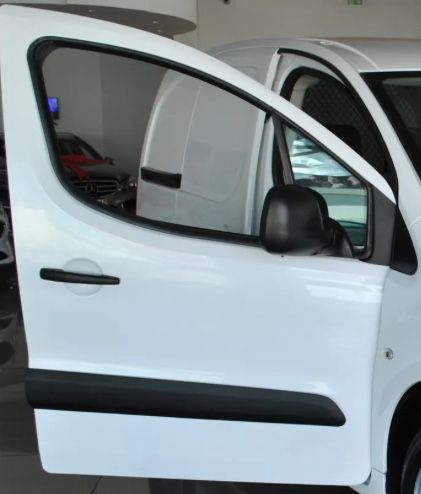 Porta citroen berlingo frente direita