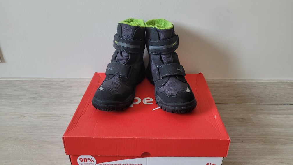 Buty Superfit husky 36 stan bdb śniegowce