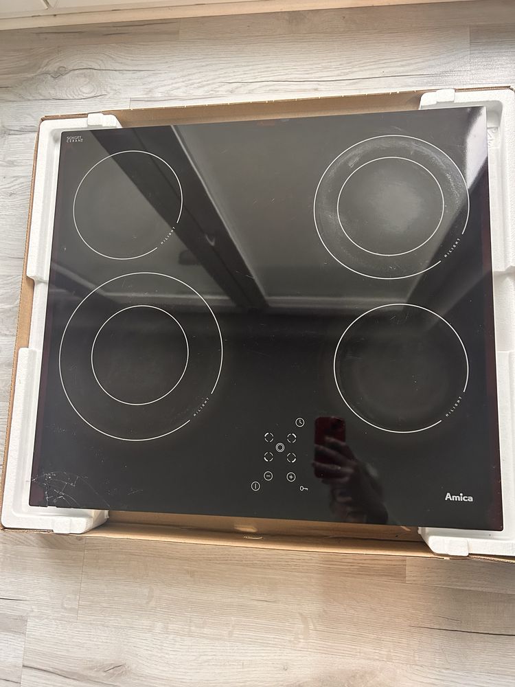 Plyta ceramiczna Amica
