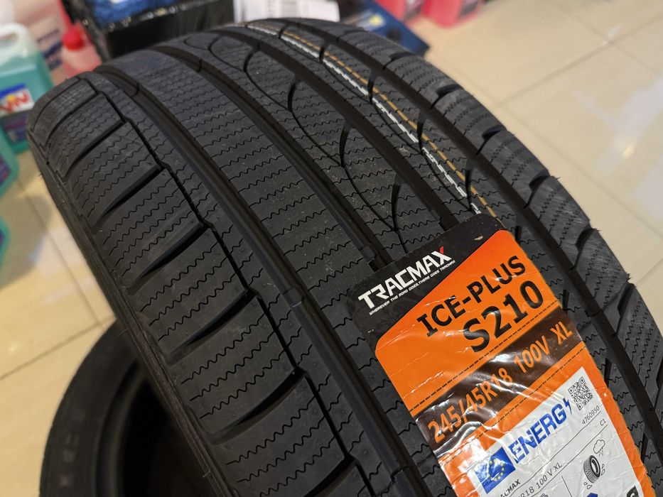 NOWA Opona opony zimowe zimowa TRACMAX 245/45R18 ICE-PLUS S210 100V XL