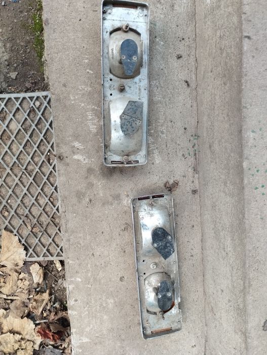 Продам задні фари ваз 2101