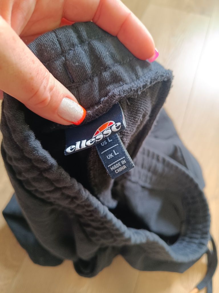 Спортивні шорти Ellesse