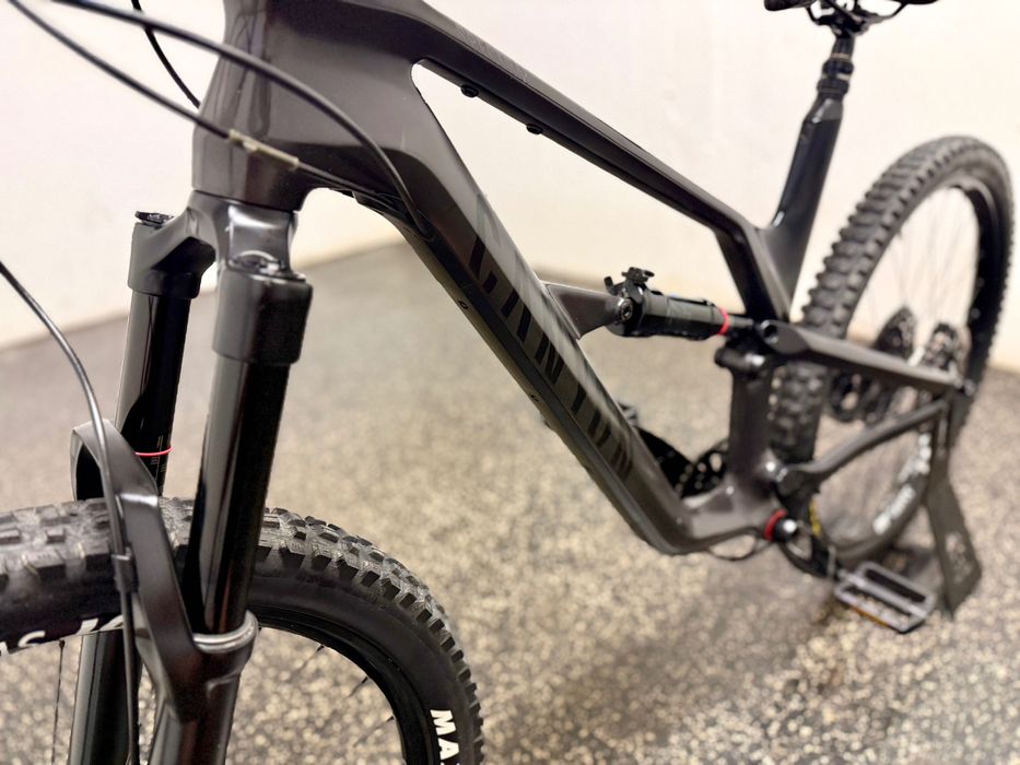 Canyon Spectral CF7 jak NOWY 2020 L 27,5 DT Swiss RS Pike Deluxe