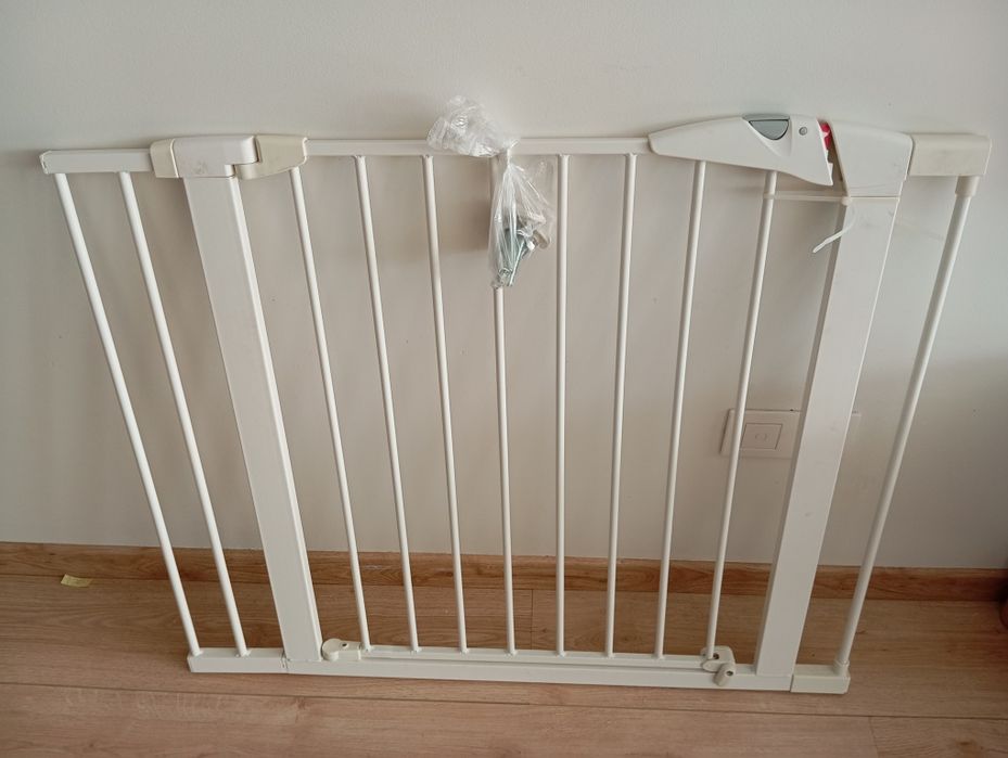 Barreira de segurança criança em metal 76+14 x 82 cm branco Munchkin
