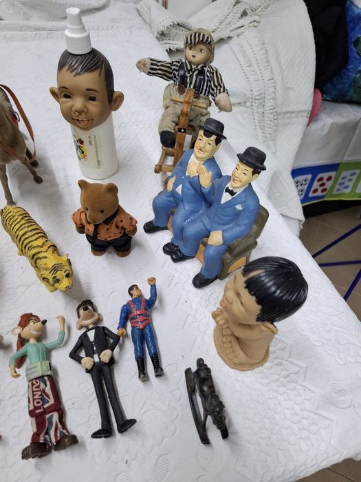 Lote de brinquedos antigos