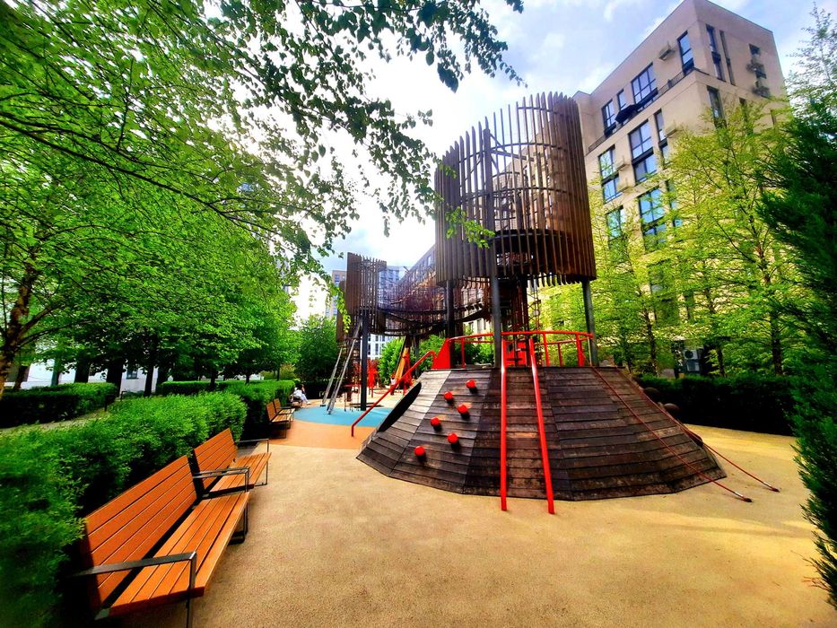 Бізнес_ЖК Файна Таун_вул.Салютна, 2_1-к_39м2_ГЕНЕРАТОР є_Паркінг_Метро