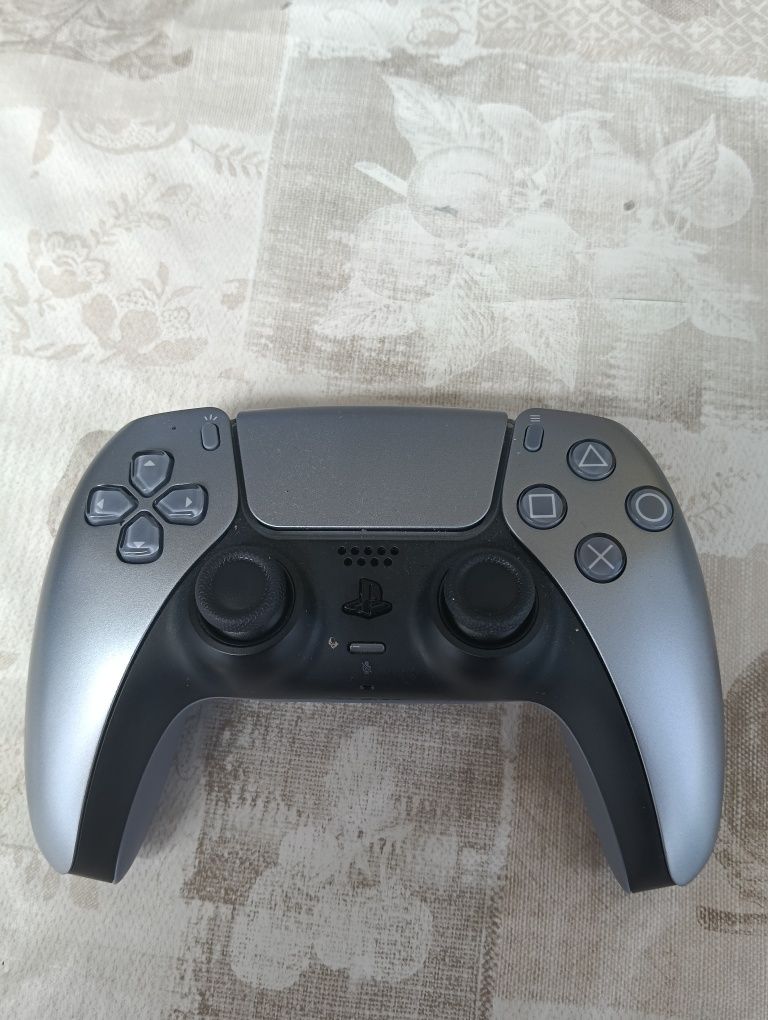 Dualsense cinzento impecável