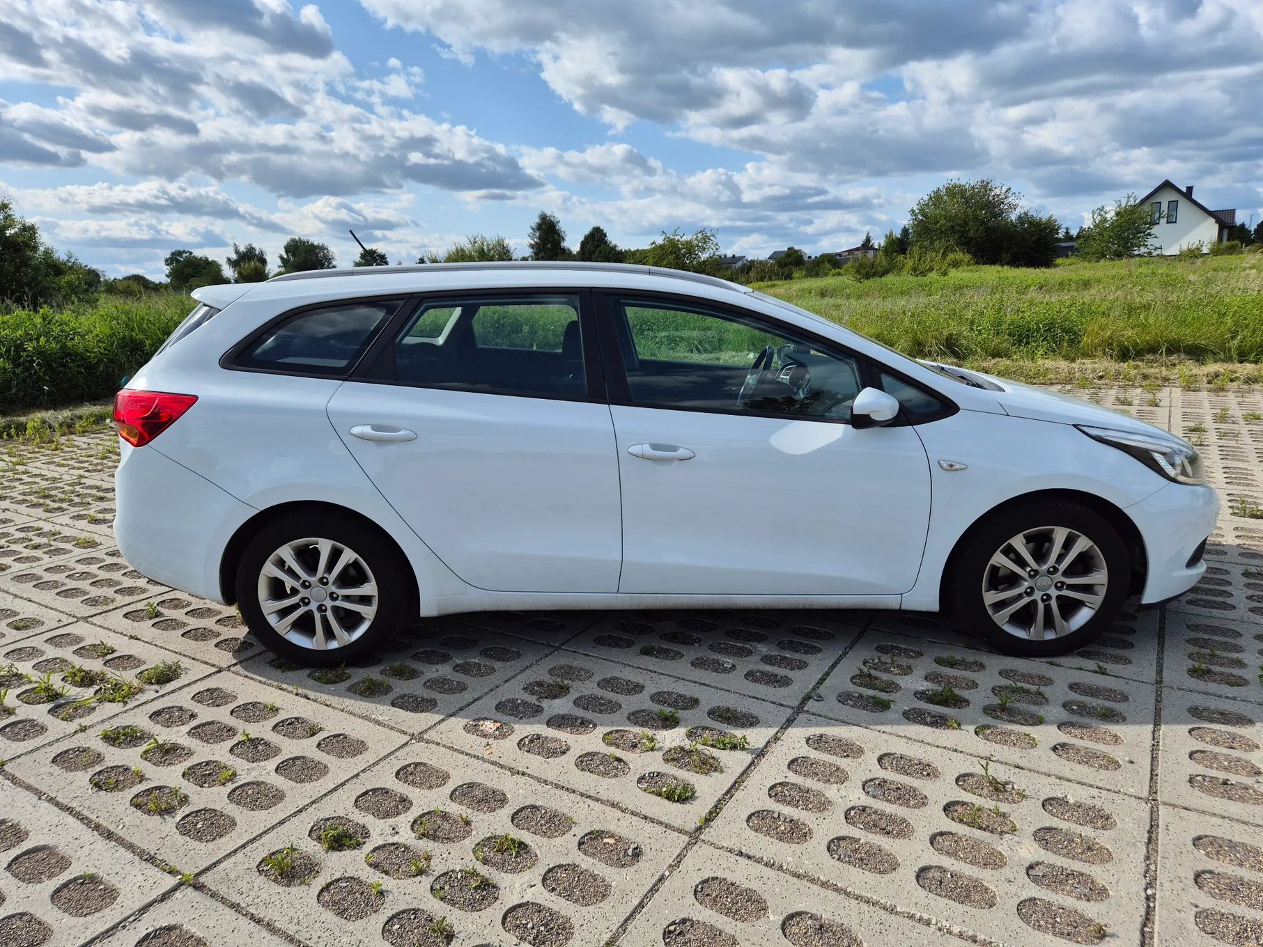 Kia Ceed MPI Klima Alu Grzane fotele i kierownica