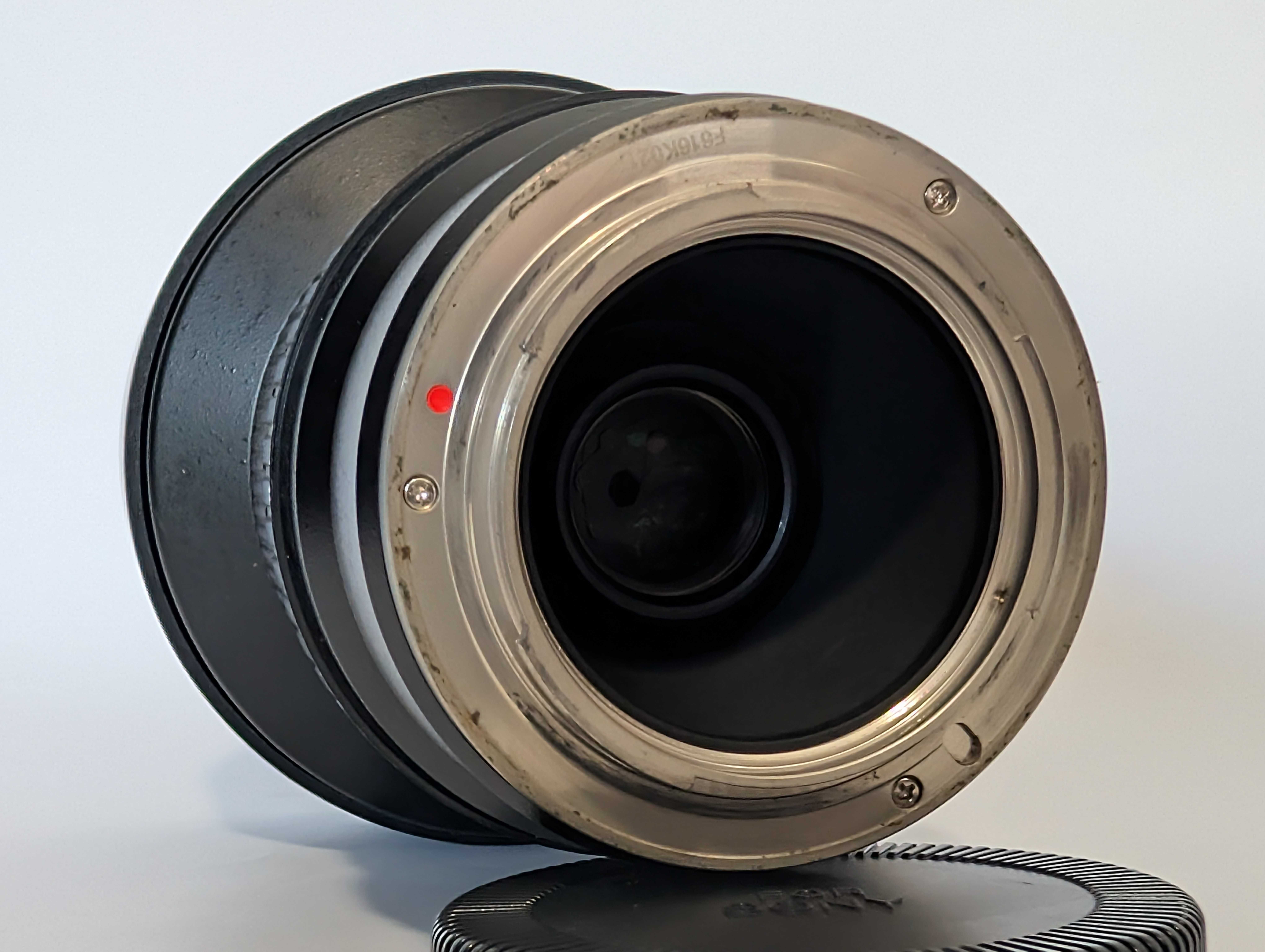 Lente Walimex Pro 14mm f/2.8 - Sony FE Fit