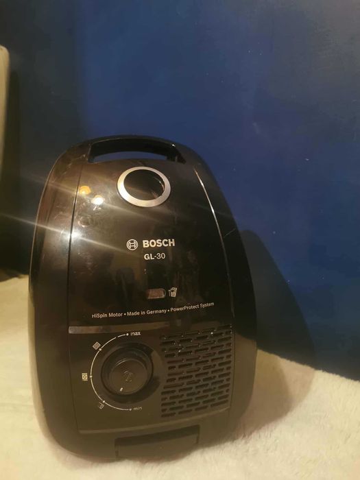 Odkurzacz Bosch 1800 W -workowy