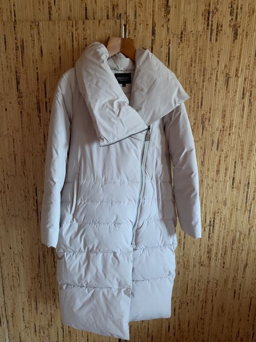 Зимова куртка , пальто