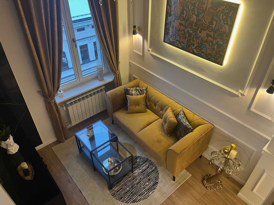 Luksusowy apartament z antresolą – Piotrkowska 37, turystyczne centrum