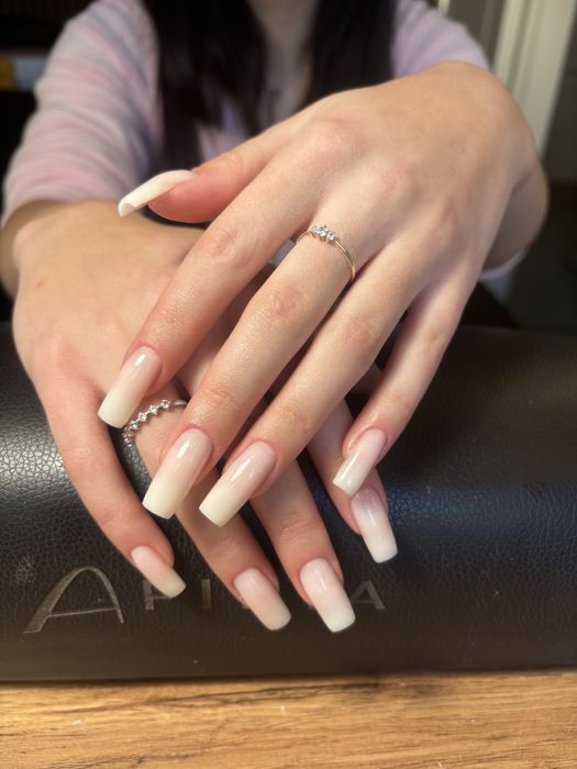 SZKOLENIA - Rzęsy na światlo UV i LED /Stylizacja paznokci/Oprawa oka