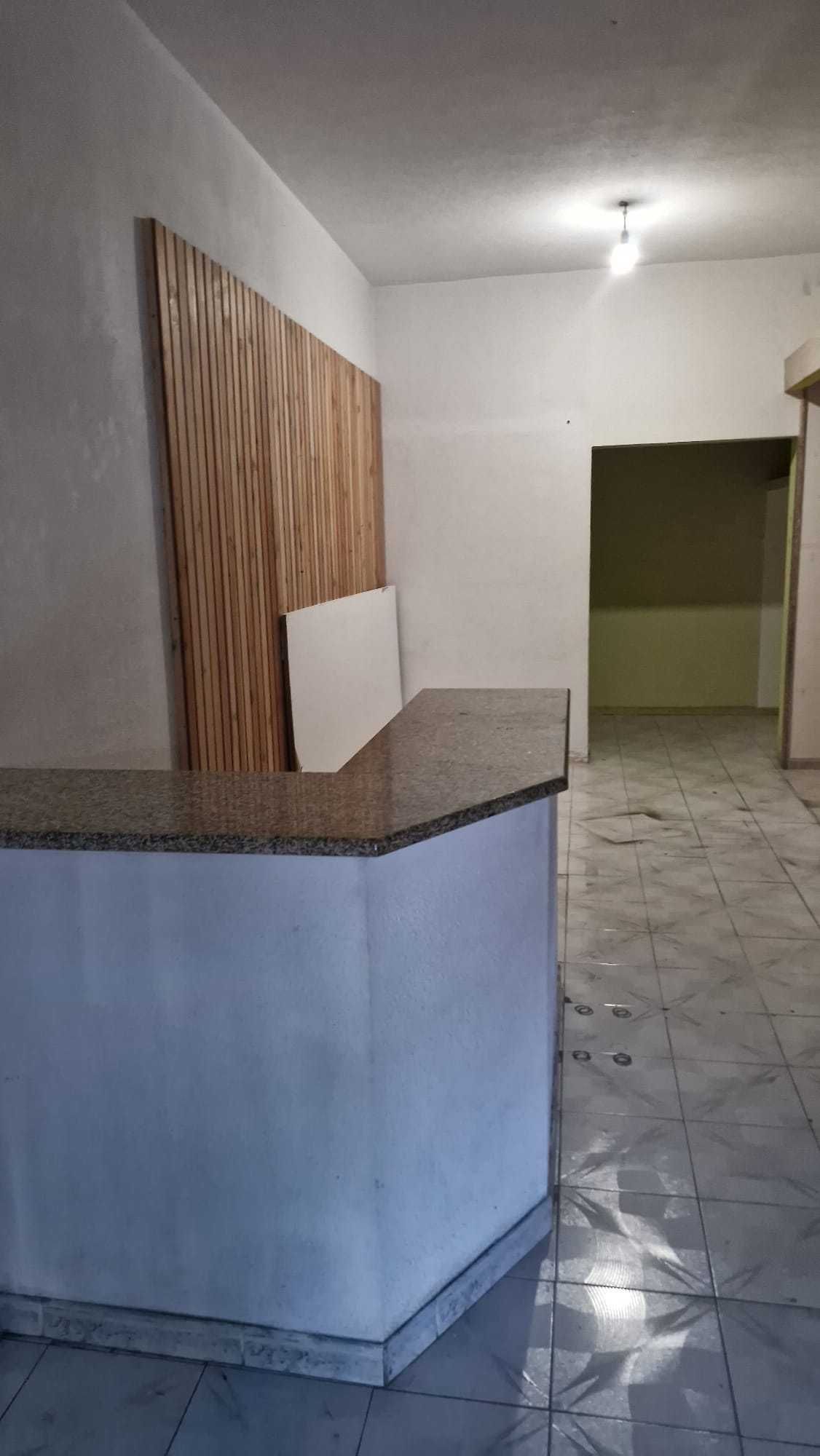 Loja ou Escritório no Centro Comercial Miracorgo em Vila Real