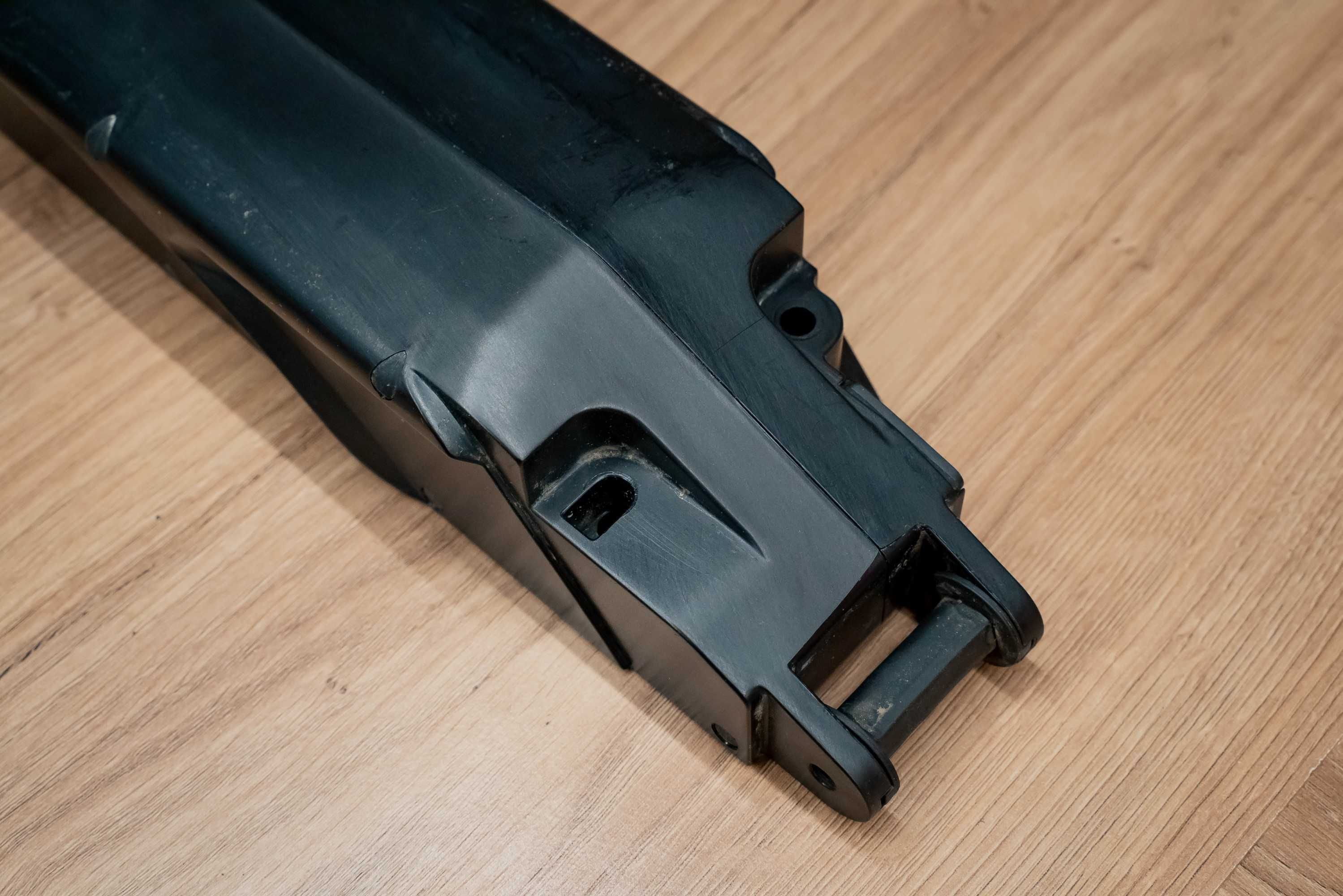 Obudowa baterii Turbo Levo M1 SBC-06 SBC-07 SBC-08