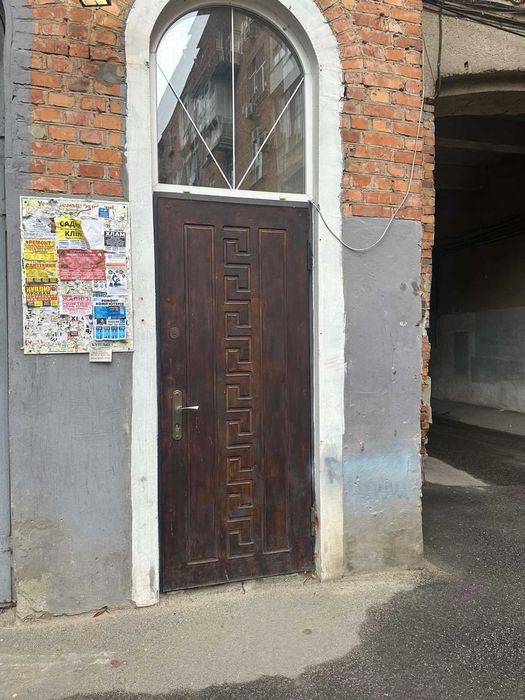 Сдам помещение в  Центре ,  метро Научная , свободного назначения