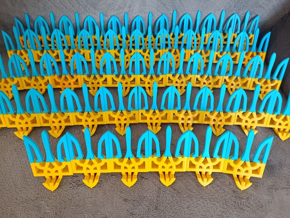 Тримач підставка для телефону Тризуб