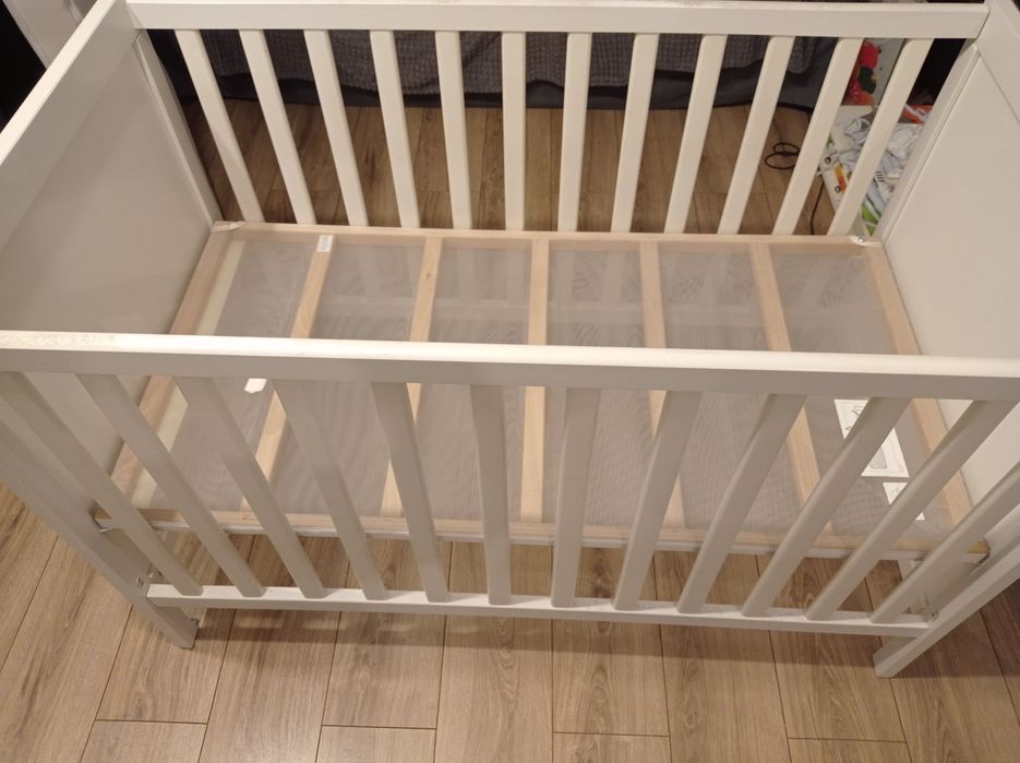 Oddam łóżeczko kupione w Ikei