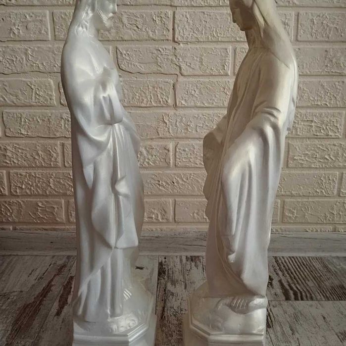 релігійні статуетки