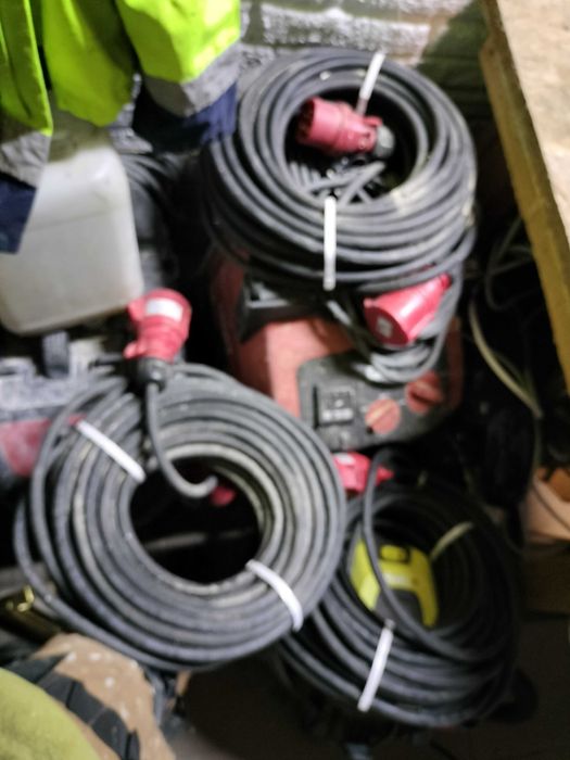 Sprzedam przewód elektryczny 16A 5x2.5 25mb