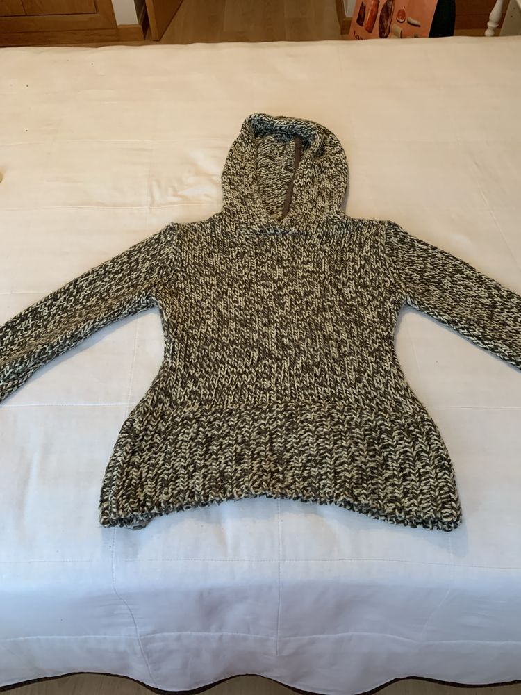 Camisola com capuz C&A