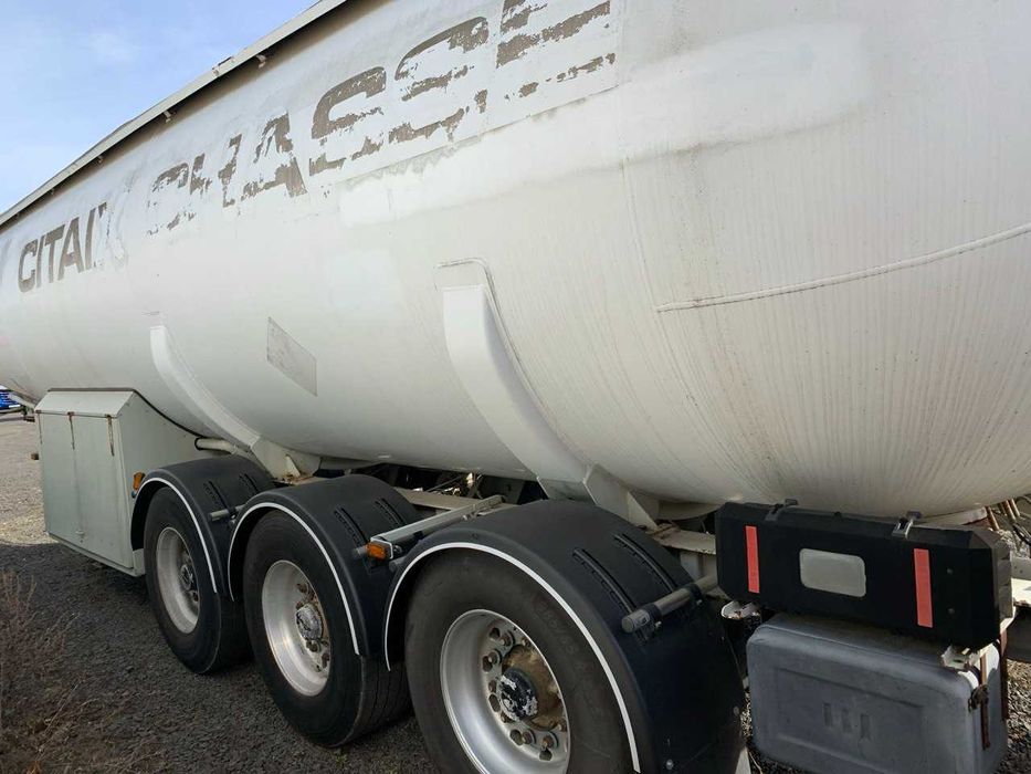 Газовоз,напівпричіп,резервуар газ,ємність газова