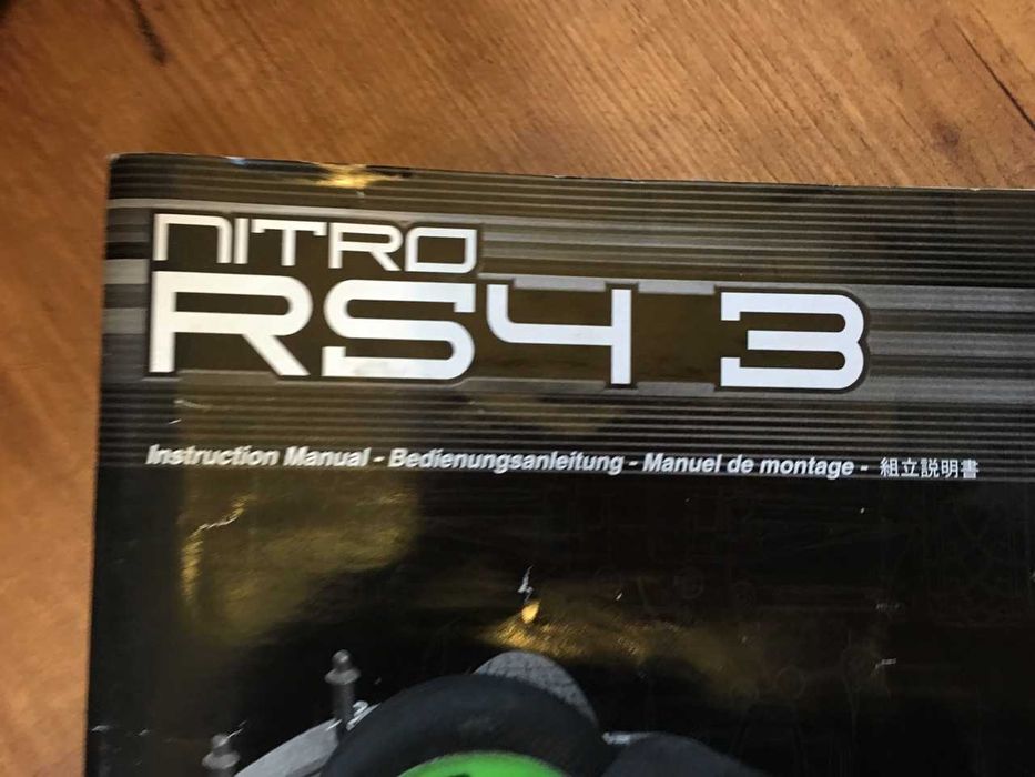 HPI Nitro RS4 ver 3 RC carro