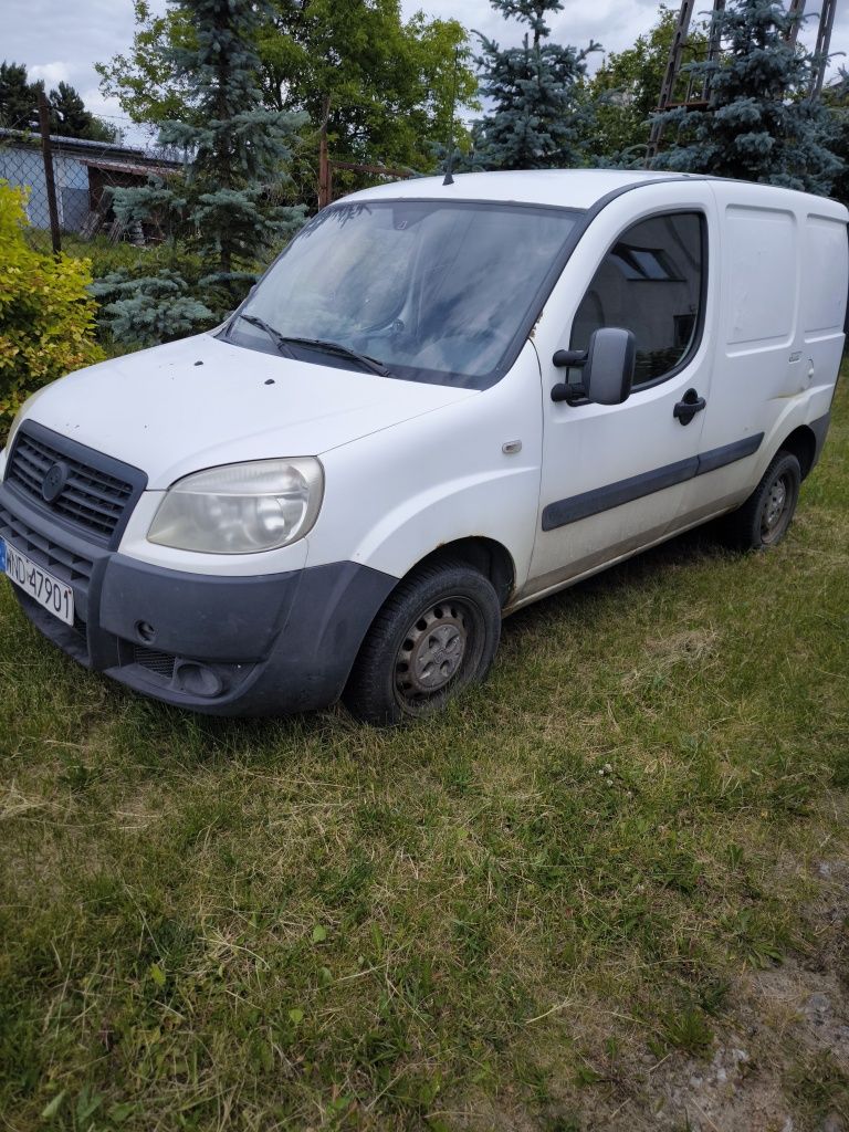 Fiat Doblo Cargo 223 1.4 v8 2007 r. LPG