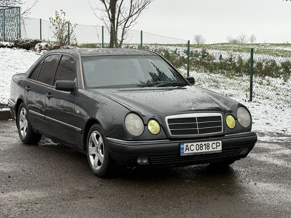 Мерседес w210. E200