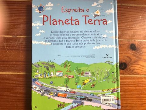 Livro Espreita o Planeta Terra - Porto Editora