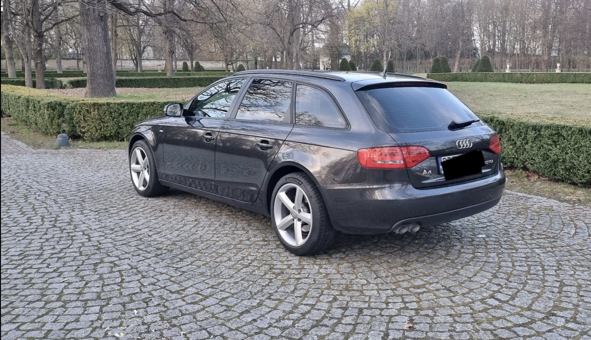Audi a4 b8 2.0TDi 2010r